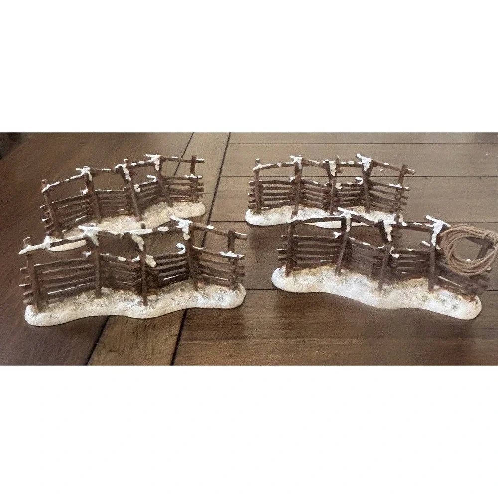 Department 56 Village Accessories Corral Fence 52746 Set (4) Box Lasso Rope READ